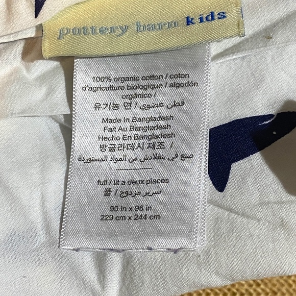 Pottery Barn Kids Mini Sharks FULL FLAT Sheet Org Cotton Ocean Breathable 92x88 - Picture 3 of 7